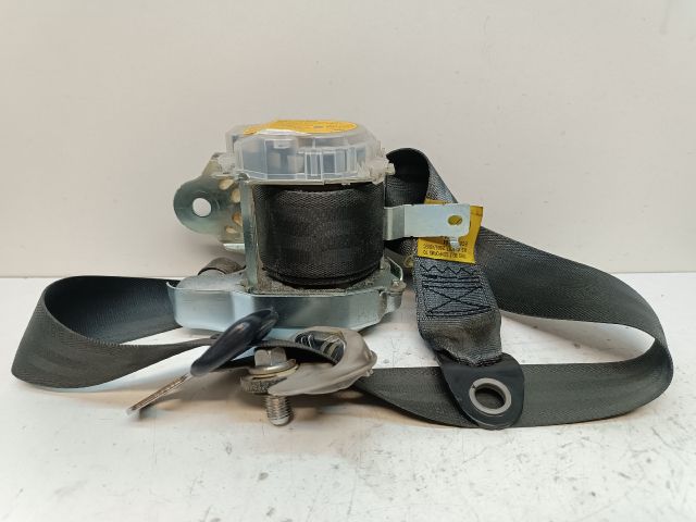 bontott HYUNDAI I30 Bal első Biztonsági Öv