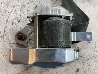 bontott HYUNDAI I30 Bal első Biztonsági Öv