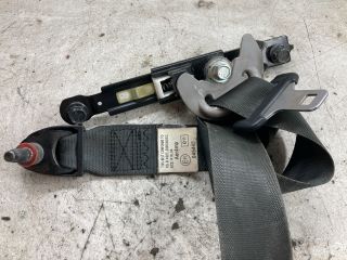 bontott HYUNDAI I30 Bal első Biztonsági Öv