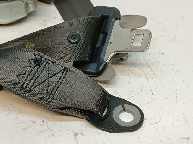 bontott HYUNDAI I30 Bal első Biztonsági Öv