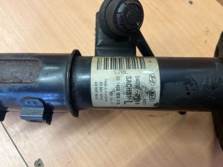 bontott HYUNDAI I30 Bal első Lengéscsillapító