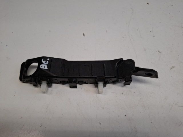 bontott HYUNDAI I30 Bal első Oldal Lökhárító Tartó (Műanyag)