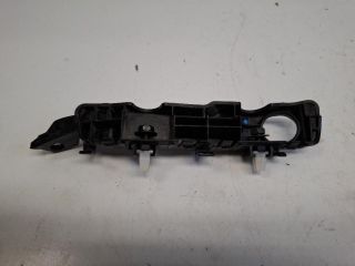 bontott HYUNDAI I30 Bal első Oldal Lökhárító Tartó (Műanyag)