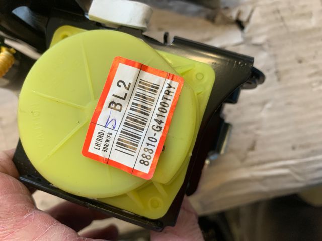 bontott HYUNDAI I30 Bal első Övfeszítő