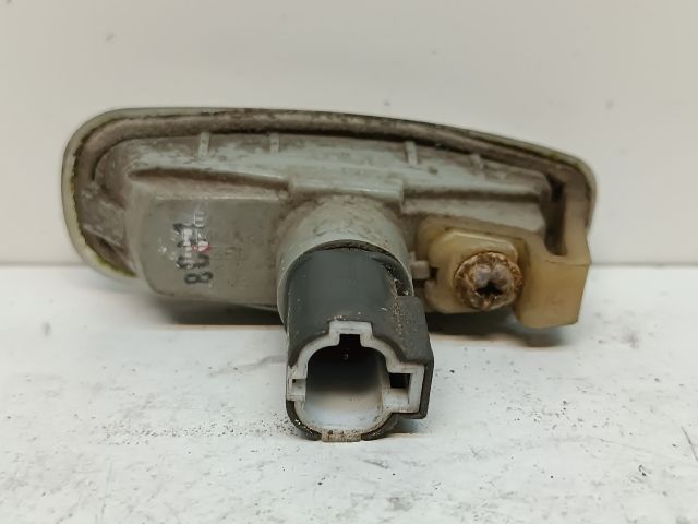 bontott HYUNDAI I30 Bal első Sárvédő Irányjelző