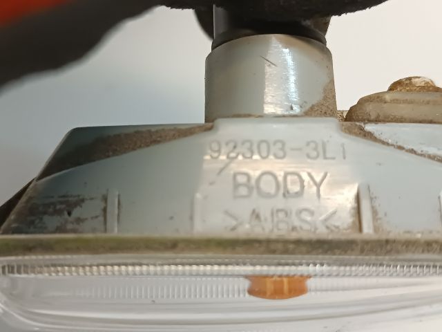 bontott HYUNDAI I30 Bal első Sárvédő Irányjelző