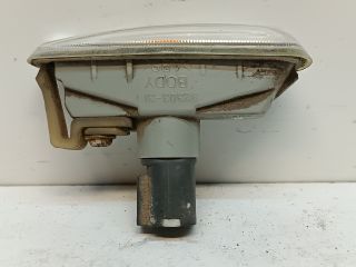 bontott HYUNDAI I30 Bal első Sárvédő Irányjelző