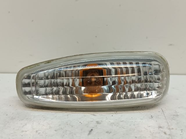 bontott HYUNDAI I30 Bal első Sárvédő Irányjelző