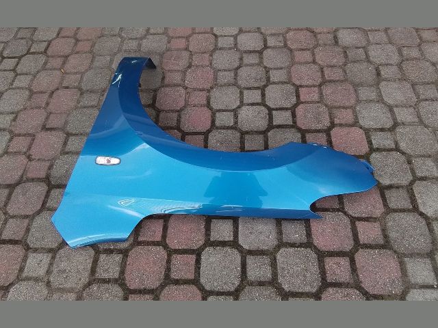 bontott HYUNDAI I30 Bal első Sárvédő