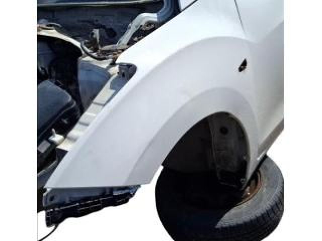 bontott HYUNDAI I30 Bal első Sárvédő