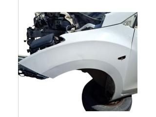 bontott HYUNDAI I30 Bal első Sárvédő