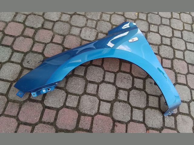 bontott HYUNDAI I30 Bal első Sárvédő