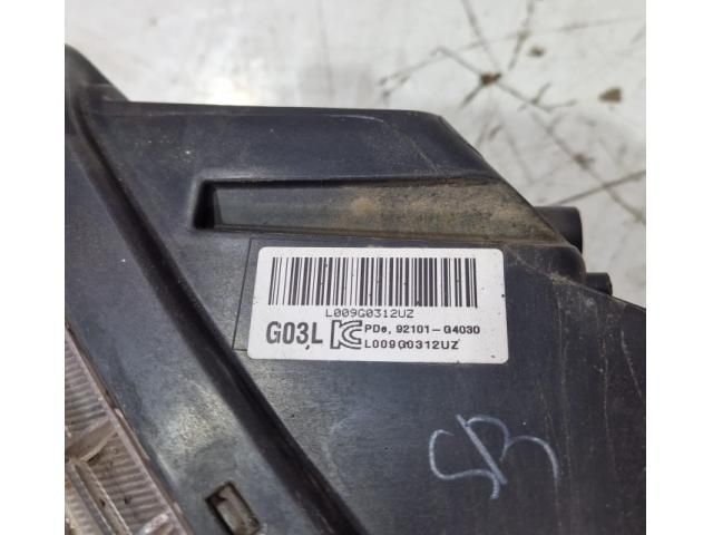 bontott HYUNDAI I30 Bal Fényszóró