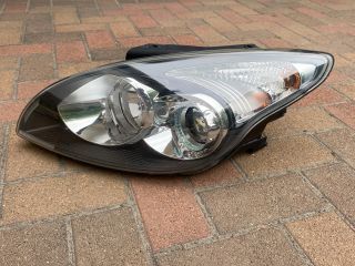 bontott HYUNDAI I30 Bal Fényszóró