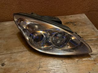 bontott HYUNDAI I30 Bal Fényszóró