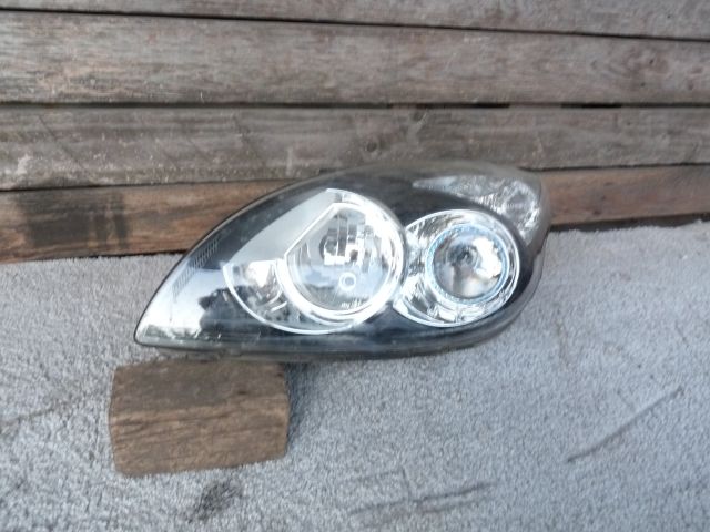 bontott HYUNDAI I30 Bal Fényszóró