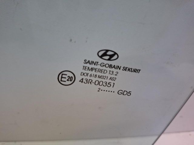 bontott HYUNDAI I30 Bal hátsó Ablak