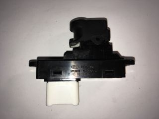 bontott HYUNDAI I30 Bal hátsó Ablakemelő Kapcsoló