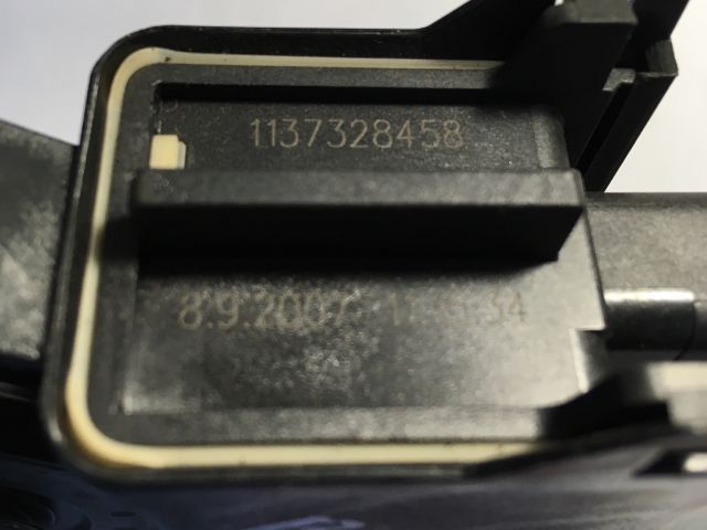 bontott HYUNDAI I30 Bal hátsó Ablakemelő Motor