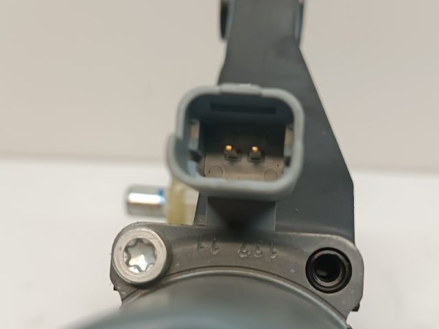 bontott HYUNDAI I30 Bal hátsó Ablakemelő Motor