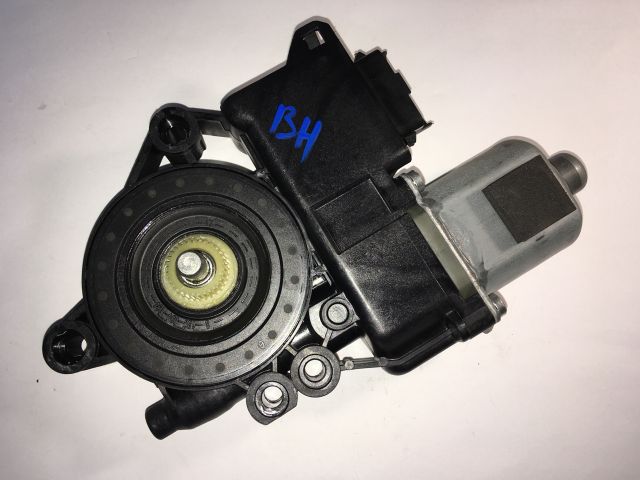 bontott HYUNDAI I30 Bal hátsó Ablakemelő Motor