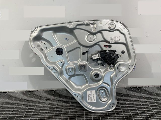 bontott HYUNDAI I30 Bal hátsó Ablakemelő Szerkezet (Elektromos)