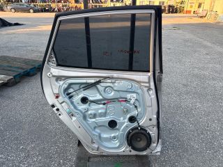 bontott HYUNDAI I30 Bal hátsó Ajtó (Részeivel)
