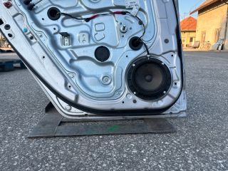 bontott HYUNDAI I30 Bal hátsó Ajtó (Részeivel)