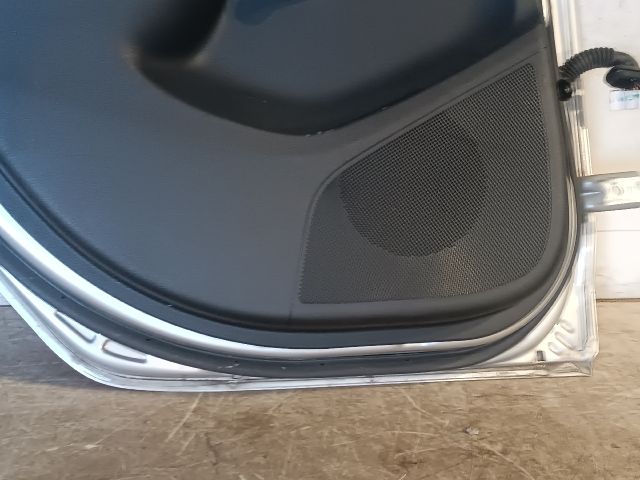 bontott HYUNDAI I30 Bal hátsó Ajtó (Részeivel)