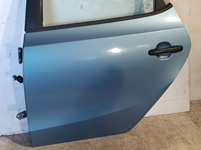 bontott HYUNDAI I30 Bal hátsó Ajtó (Részeivel)