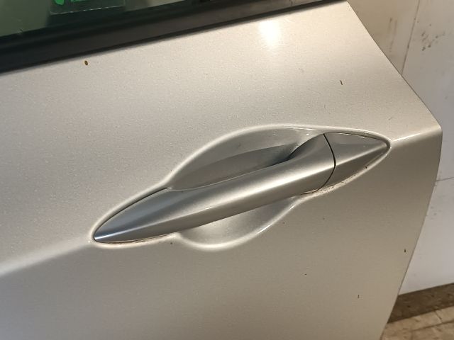 bontott HYUNDAI I30 Bal hátsó Ajtó (Részeivel)