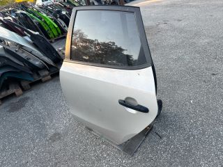 bontott HYUNDAI I30 Bal hátsó Ajtó (Részeivel)