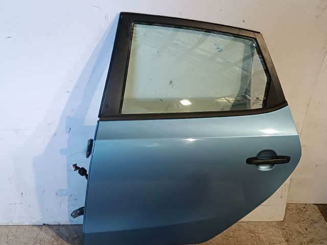 bontott HYUNDAI I30 Bal hátsó Ajtó (Részeivel)