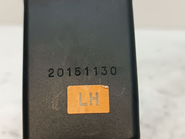 bontott HYUNDAI I30 Bal hátsó Biztonsági Öv Csat