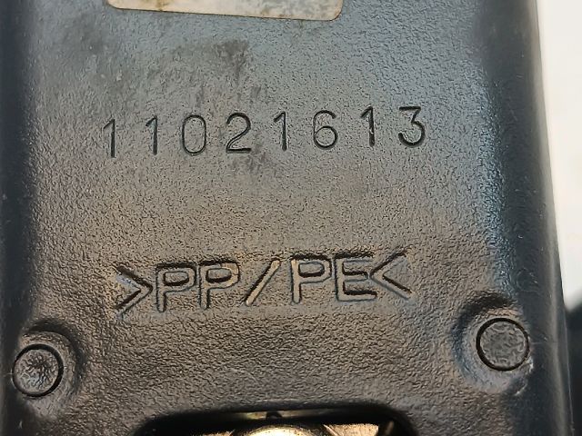 bontott HYUNDAI I30 Bal hátsó Biztonsági Öv Csat