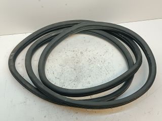 bontott HYUNDAI I30 Bal hátsó Gumikéder