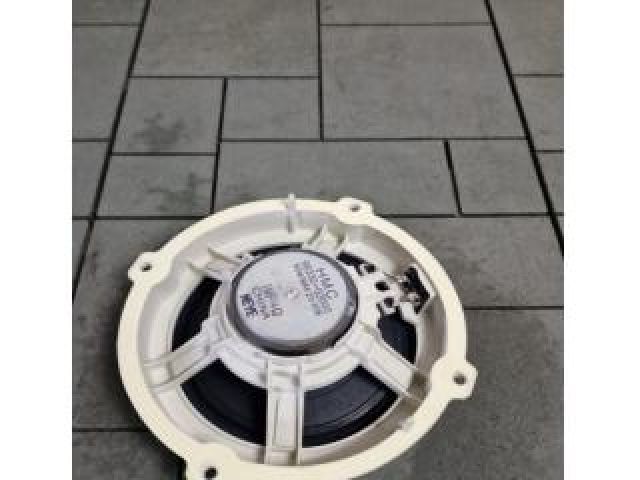 bontott HYUNDAI I30 Bal hátsó Hangszóró