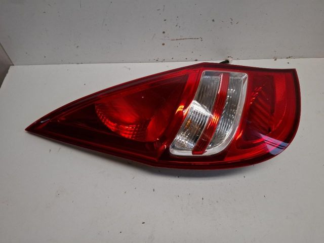 bontott HYUNDAI I30 Bal Hátsó Lámpa
