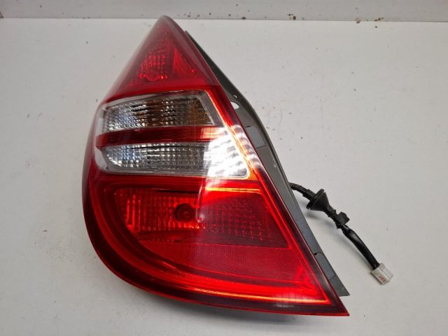 bontott HYUNDAI I30 Bal Hátsó Lámpa