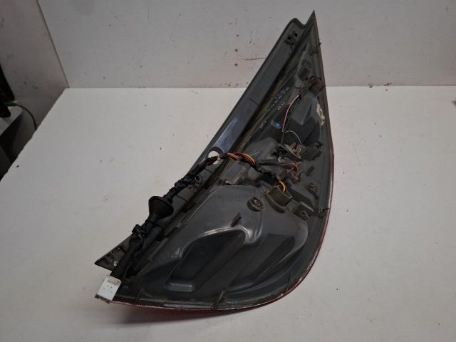 bontott HYUNDAI I30 Bal Hátsó Lámpa