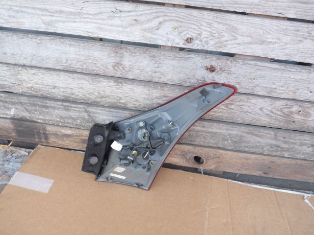 bontott HYUNDAI I30 Bal Hátsó Lámpa