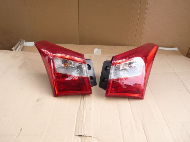 bontott HYUNDAI I30 Bal Hátsó Lámpa