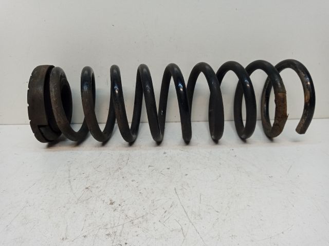 bontott HYUNDAI I30 Bal hátsó Rugó