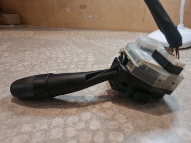 bontott HYUNDAI I30 Bal Kormánykapcsoló Irányjelző