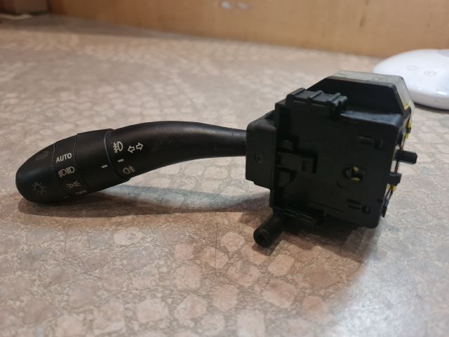 bontott HYUNDAI I30 Bal Kormánykapcsoló Irányjelző