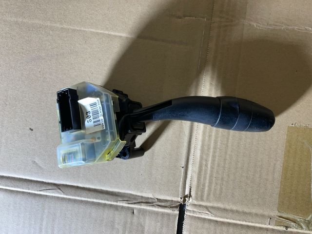 bontott HYUNDAI I30 Bal Kormánykapcsoló Irányjelző