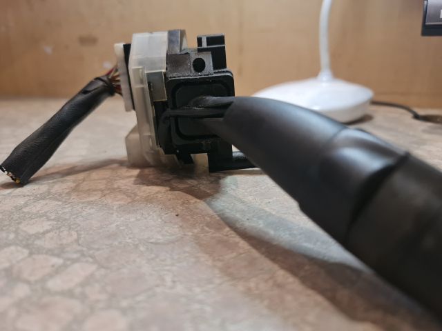 bontott HYUNDAI I30 Bal Kormánykapcsoló Irányjelző