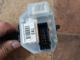 bontott HYUNDAI I30 Bal Kormánykapcsoló Irányjelző