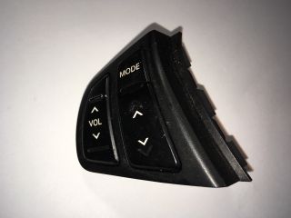 bontott HYUNDAI I30 Bal Multikormány Kapcsoló