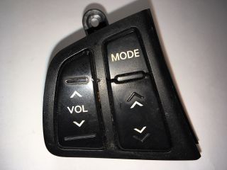 bontott HYUNDAI I30 Bal Multikormány Kapcsoló